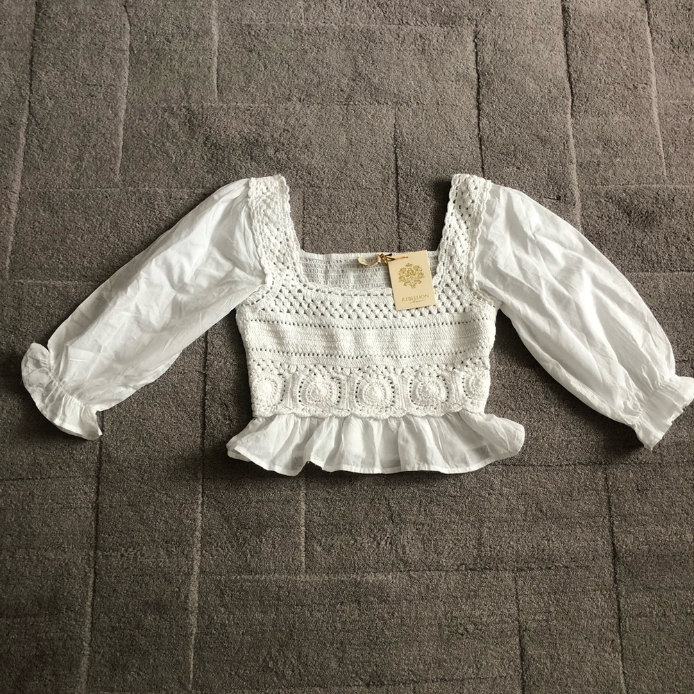 NEW $200 REBELLION White Crocheted Women's Top Sz Medium